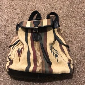 Vintage pattern bucket backpack